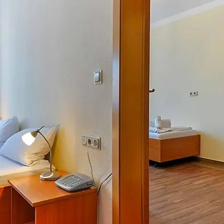 Hotel Kirchhainer Hof 4*