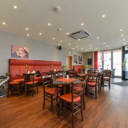 Hotel Kirchhainer Hof Hotel 4*